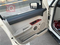 Jeep Commander